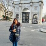 Poonam Dubey Instagram – ज़िंदगी का मज़ा चाय या कॉफ़ी की चुस्कियों के जैसे लो कभी कड़क कभी नरम होते रहती है लेकिन हम उसके कारन चाय या कॉफ़ी पीना थोड़े छोड़ देते है।
Let’s start a beautiful day with A cup of coffee and smile on your face….
Have a lovely day ahead #chhorigangakinarewali #poonamdubey Marble Arch London