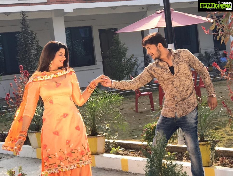 Poonam Dubey Instagram - आपको जन्मदिन की ढेर सारी शुभकामनाएँ महादेव आपको दुनिया की सारी ख़ुशिया दे जिसके आप हक़दार है। हमेशा स्वस्थ रहे मस्त रहे सफलता आपके क़दम चूमे। #birthday #birthdaywishes #birthdayboy #ankushraja #poonamdubey ❤️ 👑♾️🧿 Mumbai, Maharashtra