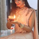 Poonam Dubey Instagram - दियो के महात्योहार दीपावली की हार्दिक शुभकामनाएँ माँ लक्ष्मी श्री हरि विष्णु श्री शिधिविनायक सदा सहाय 🙏🙏🙏🙏🙏🙏🙏🙏🙏🙏🙏🙏🙏 Mumbai, Maharashtra