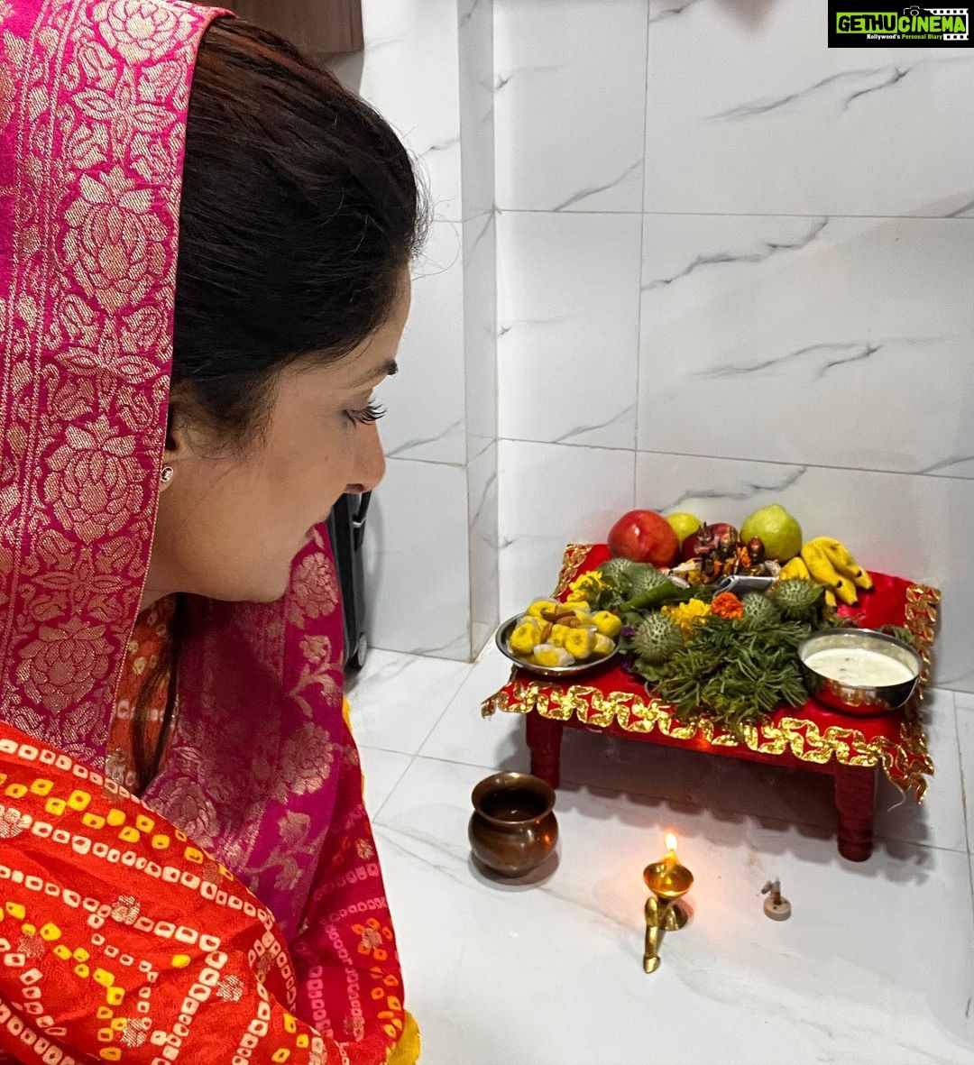 Poonam Dubey Instagram - हरितालिका तीज की हार्दिक शुभकामनाएँ 🙏❤️ महादेव माँ पार्वती की कृपा हम सब पर बनी रहे। #20yrscompleted #festival #season #mahdevkidiwani❤️ #blessed #positivevibes #poonamdubey Mumbai, Maharashtra