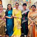 Poornima Bhagyaraj Instagram - Doing the golu rounds and meeting so many friends. Happy times❤️❤️❤️ @lakshmi_ravichander @saraswathikrishnakumar @selvithyagu @pritha10hari @jayanthirkv @lavanyamukil @ishuuarjun