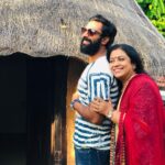 Poornima Bhagyaraj Instagram - Throwback to some memorable family time❤️😍 #throwback #memories #family #familytime #familyfirst