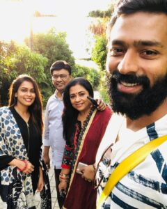 Poornima Bhagyaraj Instagram - Throwback to some memorable  family time❤️😍
#throwback #memories #family #familytime #familyfirst