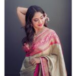 Poornima Indrajith Instagram – ✨✨✨ 
Pic: @snapcaptureweddings 
HMU : @reshmu__ 
Jewellery: @pureallure.in