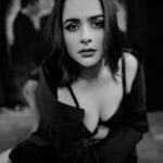 Prachi Tehlan Instagram - My favourite B&W series clicked by the one of the best in town and my all time favourite ! ❤️ Muse: @prachitehlan Photographer: @richard_antony_ Designer stylist : @jishadshamsudeen Makeup & HairStyling : @jcb_kochi Crew :@cinematographer_jibin_dev @knowrich Retouch : @sam_retouch #blackgirlmagic #blackandwhite Kochi, India