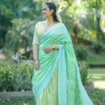 Prachi Tehlan Instagram - 🌸Onam Ashamsakal🌸 Outfit : @roukabysreejithjeevan Jewellery: @sollakdesigns MUAH: @jcb_kochi Captured By: @_kiran.photography_ @hazin_niz #onamspecial Kochi, India