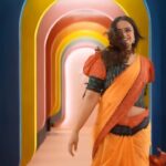 Prachi Tehlan Instagram - Cover shoot for Manorama was an absolute FUN ! 🥰 Muse: @prachitehlan Shoot Manager: @naresshkrishna Photographer: @rejibhaskar_ DOP: @sarathrajendra_cinematographer Stylist: @joe_elize_joy Makeup : @shari_naressh_makeup Hair stylist: @__lovelook__ Stylist Assistant: @akshara_karimbil Magazine: @manoramaweekly Kochi, India