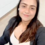 Prachi Tehlan Instagram - Love random crazy human encounters. Soul connecting soul ✈️ #loveairports #traveldiaries #dubaiwelcomesme Dubai, United Arab Emirates