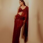 Prachi Tehlan Instagram - 🧜🏻‍♀️ Styled By: @rishu812 Outfit: @rckc.aurum Jewelry: @sollakdesigns MUAH: @makeupbyshibinantony Captured By: @_kiran.photography_ @hazin_niz Marine Drive, Cochin, Kerala