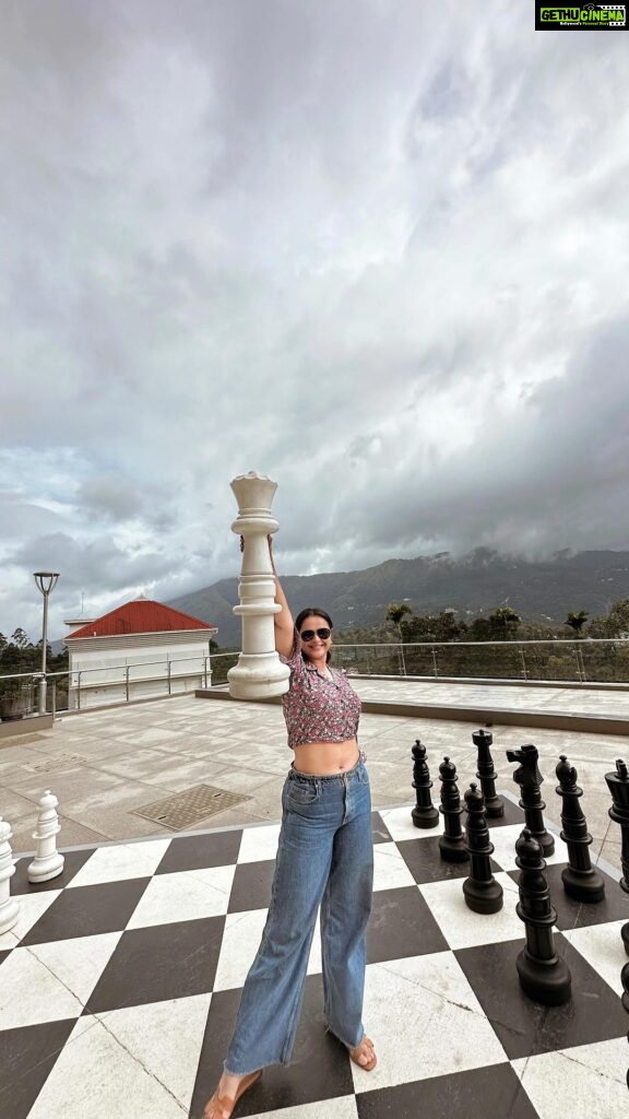 Prachi Tehlan Instagram - 🌿 @vibemunnar Obviously I have visited many luxurious hotels but there is something unique and amazing when you get to experience a luxury property like it’s your second home. That’s exactly how they made me feel at ‘Vibe’. Definitely the vibe of the entire experience made me feel at ease, served , and happy. What else do you want from a vacay when there is a beautiful roof top pool with beautiful Mountain View to feel lost into from your large room windows. LOVED the hospitality. Special thanks to Arjun from housekeeping because he saved our lives when we all wanted to experiment the high tech Jacuzzi in our room 😍😅 I wanted to celebrate both my mother’s birthday and on a special request they not only arranged a mouth watering cake but also the entire staff stood by me to wish them 🥰 what more can I ask for when the room service unlike many 5 star properties takes really long to serve.. these guys were just so quick in room service which was a pleasant surprise. And guys food is outstanding!! Obviously great South Indian.. but super awesome north india food too! Their dinner and breakfast buffets are a MUST. I was also escorted in the evening with a in house photographer Jinesh and a driver for local Sightseeing ! I don’t remember the names of all staff members but everyone from managers to the working staff were super awesome. They don’t just welcome you with love .. but they also see you off with love and you want to come back to them again ❤️ Location - ⭐️⭐️⭐️⭐️⭐️ Food- ⭐️⭐️⭐️⭐️⭐️ Hospitality - ⭐️⭐️⭐️⭐️⭐️ Space- ⭐️⭐️⭐️⭐️⭐️ Rooms- ⭐️⭐️⭐️⭐️⭐️ #travelexperience #munnar #kerala #queenstyle #travelreel #funmode Vibe Munnar
