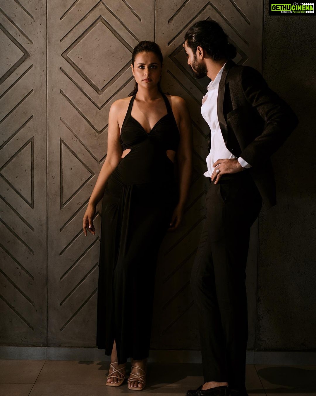 Prachi Tehlan Instagram - My favourite clicks from the shoot styled by my fav @joe_elize_joy β€οΈπ€π€ I canβt wait to kidnap @salmandhaulath again for yet another fun Photoshoot π π @zara___makeover πΈ @jeesjohnphotography π@district7kochi #keraladiaries #partnerincrime #kochi #style #fashion #love #happiness Kochi, India