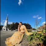 Prachi Tehlan Instagram - I'm the yellow flame that lights up even the darkest of nights 🤩😜 Wearing @sarashiva9 #beingquirky #newyorkdiaries #love #colorofsky #indiangirls #indianoutfit Hicksville, New York