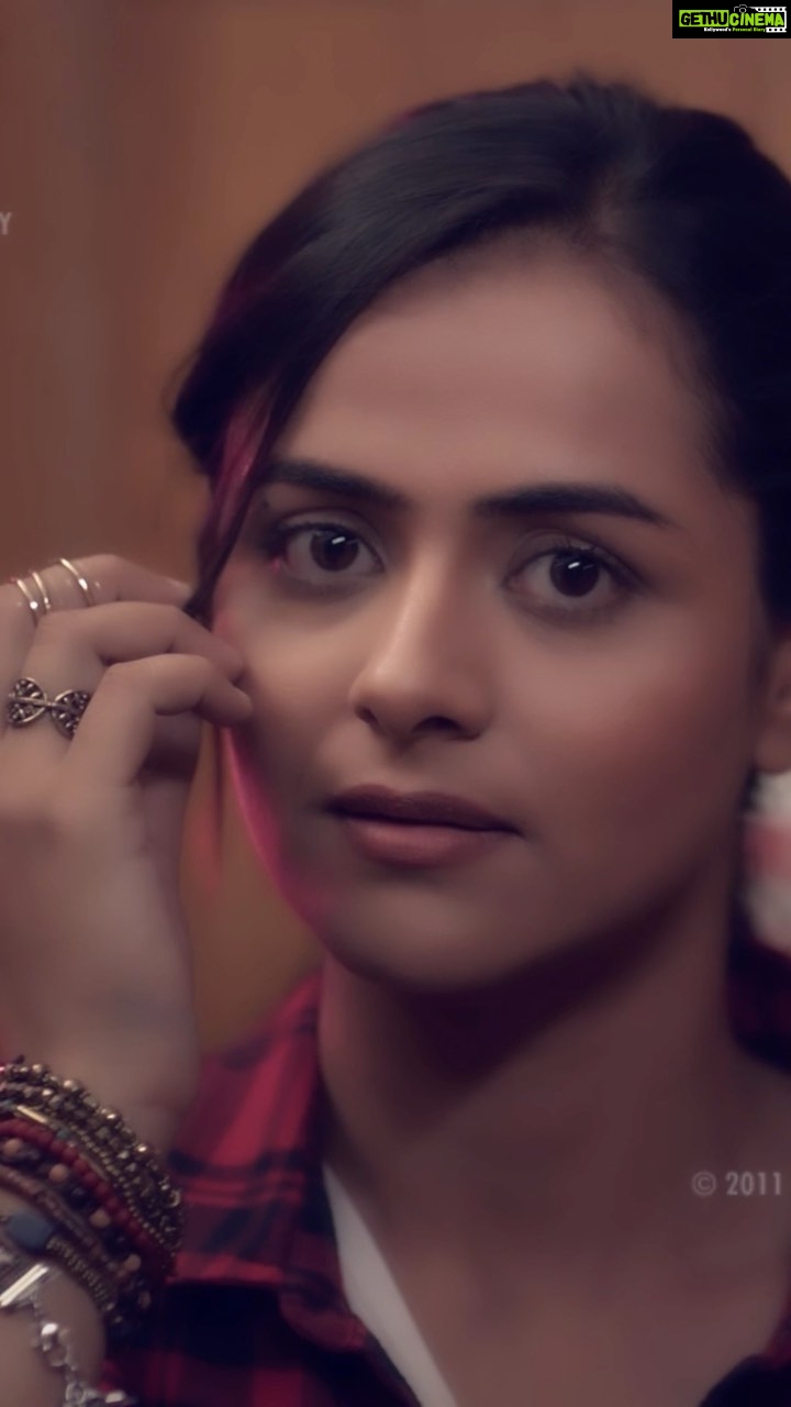 Prachi Tehlan Instagram - Susheel : this character and show will always be close to my heart. Celebrating 4 years to Ikyawann and friendship of Susheel and Satya! 🤩 this is one of my favourite promos from the show. Loved loved it. @tanejanamish #susheel #ikyawann #memories #prachitehlan #loveforacting