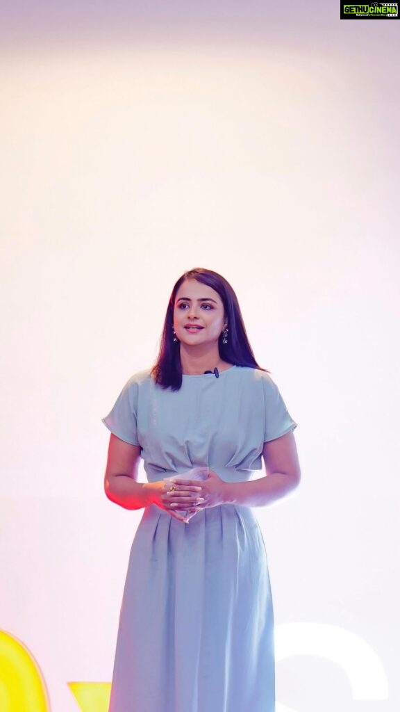 Prachi Tehlan Instagram - Glimpses from my second TED Talk ❤️ it’s always a feeling of nervousness , motivation , pride, when you get a platform like this to express your views and share your life journey. Can not ask for anything more than the blessed life god gave me and made sure I come out of tough situations with flying Color’s ❤️ Styled By: @rishu812 #motivationalspeaker #tedxspeaker #sscbsdu #PrachiTehlan #gratitude Delhi, India