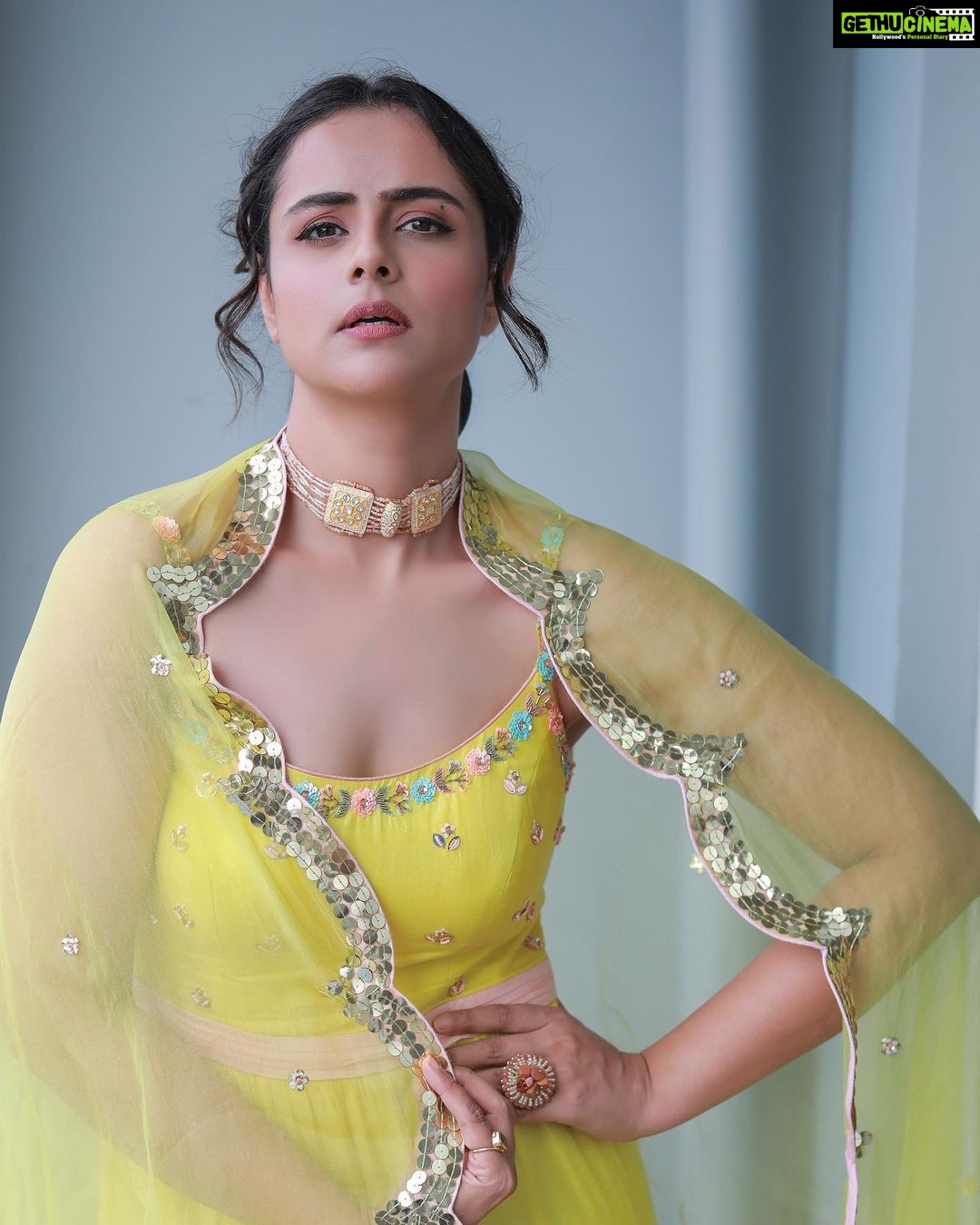 Prachi Tehlan Instagram - They say a person needs just three things to be truly happy in this world: Someone to love, something to do, and something to hope for. Blessed to be the one to have all 3 aligned for me always. ❤️ #blessed #happiness #courage #fightingtheodds