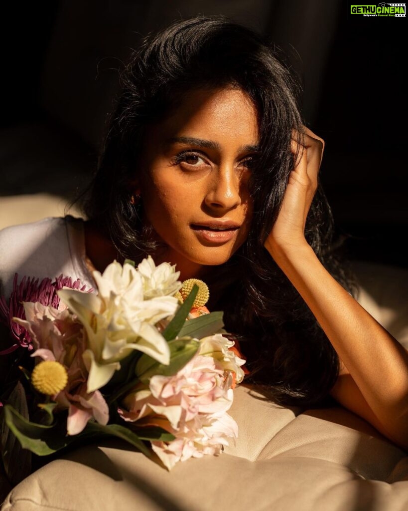 Pragathi Guruprasad Instagram - this girl loves her flowers. new @somaayurvedic launching next week 💐