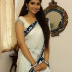 Pragya Nagra Instagram - Kerala Piravi Ashamsakal🌴🌺💫 #keralapiravi #kerala #keralagram #onamsaree #india #malayali #instagram #keralasaree #keralatourism #mallu #mallugirl #onamsadhya #malayalam #kochi #keralafood #keralagodsowncountry #onamsaree #festival #onamfestival #instagood #onamvibes #traditional #keralam #keralaattraction #entekeralam Stylist @vasukibhaskar