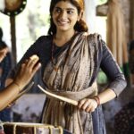 Pragya Nagra Instagram - CHENDA MELAM with @aami_thasnim 🌺 ✨️NADIKALIL SUNDARI YAMUNA✨️ PC @santhosh_pattambi1 Thanks for sharing the images @yellow_tooths 💫 @dhyansreenivasan @ajuvarghese @nirmal.palazhi @kalabhavan_shajohn @navas.vallikkunnu @unniraj2019 @rajeshazhikodan @aneeshgopalz @sohan_seenulal @aami_thasnim @vijesh_panathur @unnivellora @faisal_ali_dop @arunmuraleedharan_musical @sankarsharmaofficial @harinarayanan.b.k @manumanjith_s @sajeevchandiroor @sujithmattannur @jayanpoonkulam @prijin_jessy @anildev.k.nadesan @rathin_radhakrishnan @artmaniac_the_punkbro @muralikunnumpurath @vkumar0629 marty.martin_ @ajith_george_ag #NadikalilSundariYamuna #DhyanSreenivasan #AjuVarghese #watermanmurali #waterman #cinematicafilms #vijeshpanathur #unnivellora #vilaskumar #simimurali #Malayalamdramamovie #Malayalamnewmovie #malayalamcinema #malayalamcinema2023 #malayalammovie2023 #dhyannewmovie #sudheesh #bhanumathipayyannur #muralikunnumpurath #AjayMangad #aneeshgopal #nirmalpalazhi #navasvallikkunnunadikal