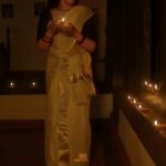 Pragya Nagra Instagram - 🪔 Diwali 🪔 In frame : @pragyanagra Direction, Dop, Edit, DI : @bigil.benoy Makeup and hair : @eyerah_makeover Style : @fathosiya Jewellery : @__vydhehi_rental_jewellery__ & @ofabee_women_store_aluva Unit : @tejas_media_international Special thanks : @aarya_janaki Diwali reel , Diwali reels #diwalireels #pragyanagra #pragya #bigilbenoy #bigilkbenoy #bigil #diwali #kerala #festival #happydiwali #devi #diwalivibes #hindu #cinematography #festiveseason #art #deepavali #indianfestival #navratri #diwalihampers #diwalicelebration #rangoli #traditional