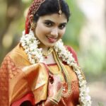 Pragya Nagra Instagram - The Coorgi Bride🌺 ✨️NADIKALIL SUNDARI YAMUNA✨️ PC @santhosh_pattambi1 Thanks for sharing the images @yellow_tooths 💫 @dhyansreenivasan @ajuvarghese @nirmal.palazhi @kalabhavan_shajohn @navas.vallikkunnu @unniraj2019 @rajeshazhikodan @aneeshgopalz @sohan_seenulal @aami_thasnim @vijesh_panathur @unnivellora @faisal_ali_dop @arunmuraleedharan_musical @sankarsharmaofficial @harinarayanan.b.k @manumanjith_s @sajeevchandiroor @sujithmattannur @jayanpoonkulam @prijin_jessy @anildev.k.nadesan @rathin_radhakrishnan @artmaniac_the_punkbro @muralikunnumpurath @vkumar0629 marty.martin_ @ajith_george_ag #NadikalilSundariYamuna #DhyanSreenivasan #AjuVarghese #watermanmurali #waterman #cinematicafilms #vijeshpanathur #unnivellora #vilaskumar #simimurali #Malayalamdramamovie #Malayalamnewmovie #malayalamcinema #malayalamcinema2023 #malayalammovie2023 #dhyannewmovie #sudheesh #bhanumathipayyannur #muralikunnumpurath #AjayMangad #aneeshgopal #nirmalpalazhi #navasvallikkunnunadikal