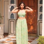 Prajakta Koli Instagram - Ye wali photos use karna Madame Tussauds ke liye inspo. Thenkyaoooo 🫶🏼 … 📷- @roverdiaries_ Wearing @anitadongre Jaipur, Rajasthan