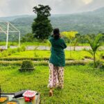 Prajakta Mali Instagram - याज साठी केला होता अट्टाहास… 🥰. . After every film release and film shoot ; Rest at “Kunj” will be a ritual. . #mandatory Coz nature heals you. Gives you peace and contentment 🌟. #muchneeded #prajaktakunj #prajakttamali @🌳🍀🍃