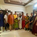 Prajakta Mali Instagram - #aboutyesterday . भाचीचं गणपती स्तोत्र पठण, मानाच्या ५ गणपतींच दर्शन, भाऊ रंगारी - महाआरती, घरात पुरी-भाजी श्रीखंड बेत, ४ उकडीचे १ तळलेला मोदक फस्त… गणेश चतुर्शी उत्साहात साजरी झाली🥰🥰🥰.
