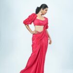 Prajakta Mali Instagram – फ़ैज़ गुलाबी चैन गुलाबी 
दवा भी गुलाबी है गुलाबी यह असर..।
नाव गुलाबी ये नैन गुलाबी 
नैन गुलाबी है गुलाबी है सफ़र..। 
.
(Always in love with good song lyrics 🥰)
.
#pink #song #romantic #saree #curves #prajakttamali @🌷
.

Saree – @kalkifashion x @mintandmilkpr
Styled by – @rajasidatar @sheerlychic
Assisted by – @sanayaa_vp
Make up – @madhuradeokute
Hair – @seemaaofficial
Photos – @thepolaroid8