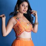 Prajakta Mali Instagram – ओ रंगरेज़ तेरे रंग दरिया में…
डूबना है बस तेरा बन के…
हाय… नहीं कहना दूजा बन के…
 – प्रसून जोशी.
.
#favourite #lyrics #song #colour #love #prajakttamali @🧡

.
Outfit – @thepinkpenguinlabel 
Jewellery – @the_jewel_gallery @shopravyaa  Styling – @rajasidatar @sheerlychic 
Assisted by – @sannayah_viiraj 
Makeup – @madhuradeokute 
Hair – @seemaaofficial
Clicked by – @shan_dongre