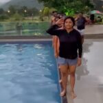 Prajakta Mali Instagram - Every Sunday should be like this 🥰🥰🥰. . #madness #happymoments #farmhouse #monsoon #crazypeople #maharashtrachihasyajatra #prajakttamali @♥️