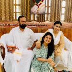 Prajakta Mali Instagram - Done with The Art of living’s advance course… 🎯 A mandatory thing once in 3 months… . Combination of #pranayan #yog #meditation #music #satvikliving #satvikfood #panchakarma #nature and much more. . At least do the basic and advance course. For more details… Website- www.artofliving.org Or Contact - 9545644344. . Grateful for having this knowledge in life. Now can’t imagine life without dhyan. Can’t thank enough to my both the teachers Seema didi and Kedar bhaiyya. Guru grace… @srisriravishankar 🌟 . #yogi #sadhak #prajakttamali @♥️