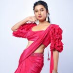 Prajakta Mali Instagram - Last but not the least…🌷 #cantgetover this #saree . #prajakttamali @🌷