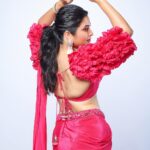 Prajakta Mali Instagram - Pink and curves.. 🌷 . By #saree #yog and #diet 🌸 . Saree - @kalkifashion x @mintandmilkpr Styled by - @rajasidatar @sheerlychic Assisted by - @sanayaa_vp Make up - @madhuradeokute Hair - @seemaaofficial Photos - @thepolaroid8