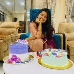 Prajakta Mali Instagram - As usual #latepost (Birthday celebration… 😬😅) . Wanted to laugh a lot on this birthday… and it clearly went well with these amazing folks, my own team, friends and family of Maharashtrachi Hasyajatra… They made my day🥰♥️. At #thegreenmontana 🎯 . Can’t thank enough to my all fans and fan pages, each and every wish from you’ll is also very important for me! Need your blessings 🌟 . #happyme #luckyme #team #close #laughter #birthdaygirl #august #8 #party #prajakttamali @♥️