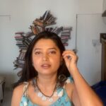 Prajakta Mali Instagram - आणि आज “प्राजक्तराज” मध्ये समाविष्ट झालेला अलंकार आहे; “पुतळी हार” - ‘म्हाळसा अर्थात चांदी collection’. . (जो मी already गळ्यात घालून बसले😅.) . पुतळी हार तुम्हांला आई तुळजा भवानी, महालक्ष्मी यांच्या गळ्यात दिसेल तसेच शिवकालीन साहित्यामध्ये ह्याचा उल्लेख सापडेल. असा हा हाडाचा मराठी असलेला अलंकार 🥰. . जरूर website वर पहा. www.prajaktaraj.in . @prajaktarajsaaj