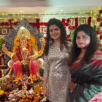 Prakruti Mishra Instagram - Celebrated Ganesh Chaturthi with all my heart every single year, this year came up with a little health turmoil . But with his blessing, I was able to make it up to see him and do his visarjan Aarti at @palakmuchhal3 and @palash_muchhal “s lovely home 🙏🏻 Sab kuch keliye dhanyawad Ganpati Bappa moreya 🙌🏻♥️ Mumbai, Maharashtra
