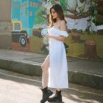 Prakruti Mishra Instagram – Kya main aapko achi lagti hun ? 🌝🌻
.
.
.
.
.
📸 @raymudafare 
MUA @nancypamnanimua 
@makeupandhairbydisha