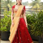 Pranitha Subhash Instagram - Navratri vibes ✨