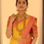 Pranitha Subhash Instagram – I love how India is so diverse and there are so many ways to look traditional . So many different looks based on where you come from, such different outfits, fabrics and jewellery across north south east or west of India. 
My favourite is the South Indian pattu saree with antique gold jewellery. What’s your favourite traditional Indian look?
