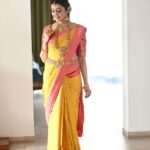 Pranitha Subhash Instagram - Nothing beats the classic South Indian look.. ✨ Jewellery @kalyanjewellers_official Pictures : @framesbyvikaskakolu Saree : @vijayalakshmisilks Blouse : @lathaputtanna