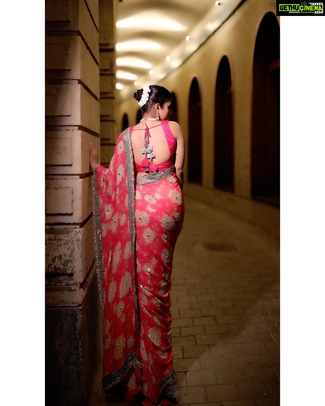 Pranutan Bahl Instagram - szn ๐ชโฅ๏ธ Saree- @paulmiandharsh @viralmantra Jewellery- @aquamarine_jewellery Photography- @swapnilnayak these are raw and youโre just amazing โ๏ธ Hair- @shyamchawan Make up- me ๐๐