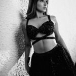 Pranutan Bahl Instagram - turned my black on you 🎲