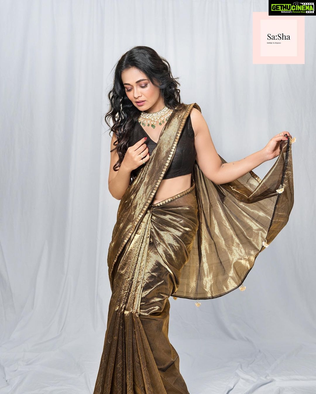 Prarthana Behere Instagram - Saree ❤️ Shoot For - @sasha_indulgeinelegance Styled by- @Snehal Balwadkar Photographer- @Lokesh bhoyar