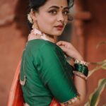 Prarthana Behere Instagram - 🧡 Makeup By:- @mua_prachisabale Jewellery By:- @jizajewellerystudio Photographer:- @gauravk6677 Outfit @zartaricouture Location @sumbaran_mystic Shoot organised by @jizajewellerystudio