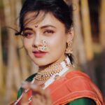 Prarthana Behere Instagram - 🧡♾️ प्रेम में तोहरे ऐसी पड़ी मैं पुराना ज़माना नया हो गया !!! Makeup By:- @mua_prachisabale Jewellery By:- @jizajewellerystudio Photographer:- @gauravk6677 Outfit @zartaricouture Location @sumbaran_mystic Shoot organised by @jizajewellerystudio #newphotoshoot #newme #marathimulgi #prarthanabehere #happiness #💕♾️