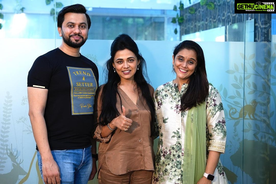 Prarthana Behere Instagram - Dear friends, Recently, I had a chance to visit a world-class therapy centre duly named Singhania Shaping Therapies in Thane. I was literally mesmerised to see that this Therapy Centre make India proud and offers the best of the services under one roof, not only for our people but for clients from 22 countries. It undertakes Occupational, Speech, and ABA Therapy along with Psychological Counselling, Assessment and Remedial Education. It deals with individuals with Autism, ADHD, Learning Disabilities, Cerebral Palsy & Down Syndrome. Connect with them today @shapingtherapies to know how your loved ones can benefit with the result oriented service that they provide. One final thing I noted and learned was that "being special is not a taboo or social stigma". Just accept it and move on by taking their advice. The more you delay, more the pain and agony. The earlier you accept and meet the right team it will help your loved ones to be handled well.. With Love & Affection Prarthana.. sulonianconnect @heemanshudoshi @drmanjirid #shapingtherapies #occupationaltherapy #speechtherapy #autism #adhd #learningdisability #downsyndrome #cerebralpalsy #therapies #results