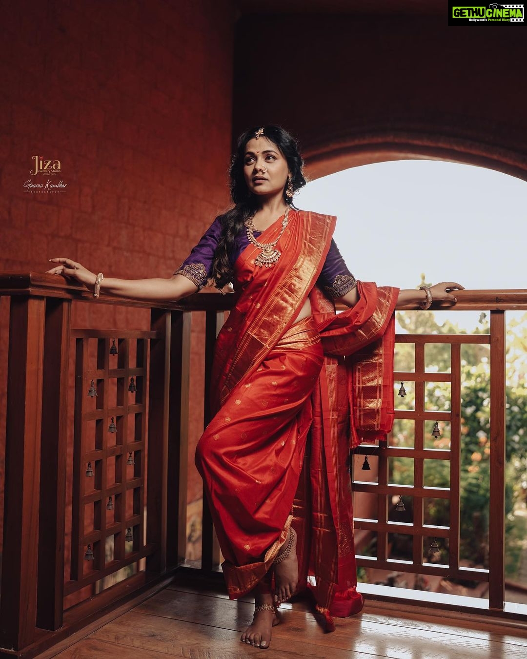 Prarthana Behere Instagram - ❤️ . Makeup By:- @mua_prachisabale Jewellery By:- @jizajewellerystudio Video @pscreativefactory Photographer:- @gauravk6677 Outfit @zartaricouture Location @sumbaran_mystic Shoot organised by @jizajewellerystudio