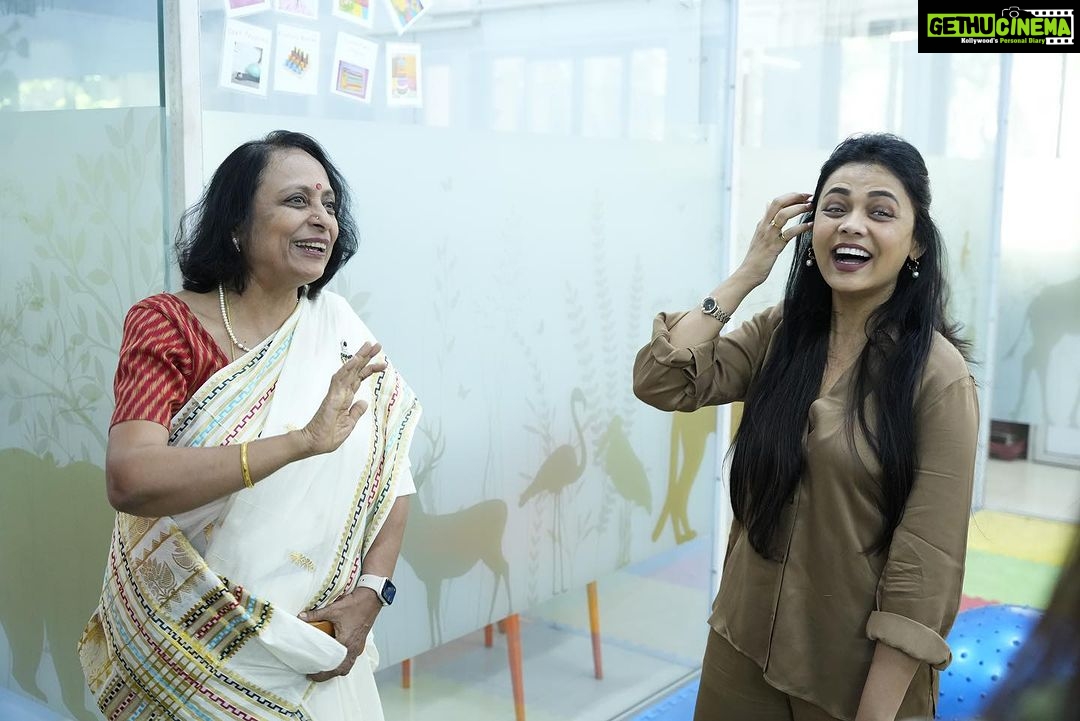 Prarthana Behere Instagram - Dear friends, Recently, I had a chance to visit a world-class therapy centre duly named Singhania Shaping Therapies in Thane. I was literally mesmerised to see that this Therapy Centre make India proud and offers the best of the services under one roof, not only for our people but for clients from 22 countries. It undertakes Occupational, Speech, and ABA Therapy along with Psychological Counselling, Assessment and Remedial Education. It deals with individuals with Autism, ADHD, Learning Disabilities, Cerebral Palsy & Down Syndrome. Connect with them today @shapingtherapies to know how your loved ones can benefit with the result oriented service that they provide. One final thing I noted and learned was that "being special is not a taboo or social stigma". Just accept it and move on by taking their advice. The more you delay, more the pain and agony. The earlier you accept and meet the right team it will help your loved ones to be handled well.. With Love & Affection Prarthana.. sulonianconnect @heemanshudoshi @drmanjirid #shapingtherapies #occupationaltherapy #speechtherapy #autism #adhd #learningdisability #downsyndrome #cerebralpalsy #therapies #results