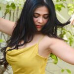 Prarthana Behere Instagram - 💛💚 . @ishansupriyamilind @sarrikaaaaaa @sakshi_stylist