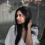 Prarthana Behere Instagram - 🤍🤍🤍🤍🤍♾… . @sarrikaaaaaa @ishansupriyamilind @sakshi_stylist #photoshoot #newme #prarthanabehere #happiness💕 #lifeisbeautiful #happyme